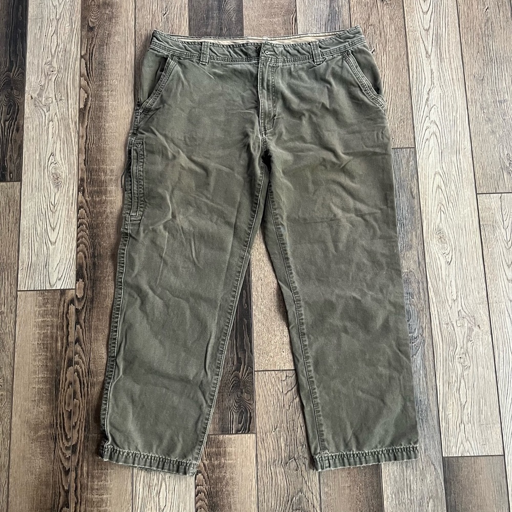 Vintage 90’s G.H. Bass Men's Green Trousers 38x30